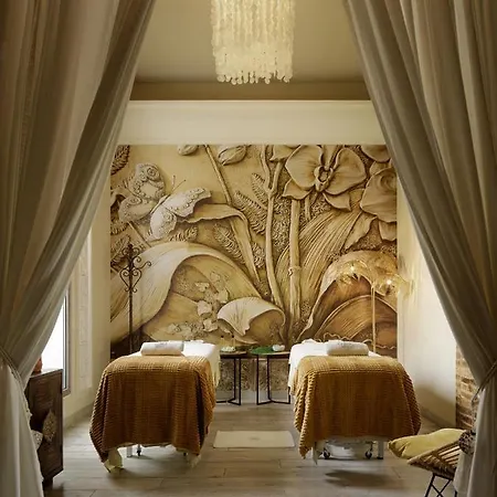 فندق Royal River, Luxury - Adults Only أذيخي