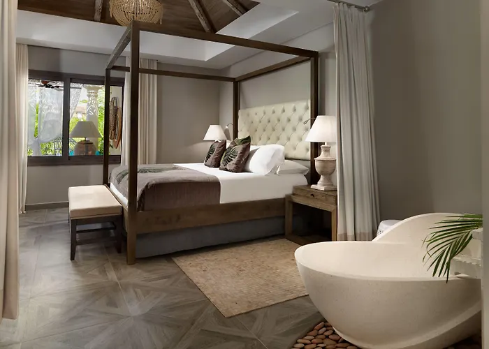 Royal River, Luxury - Adults Only 호텔