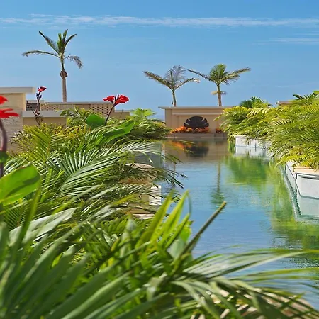 Royal River, Luxury - Adults Only فندق أذيخي