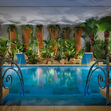 ホテル Royal River, Luxury - Adults Only 5*